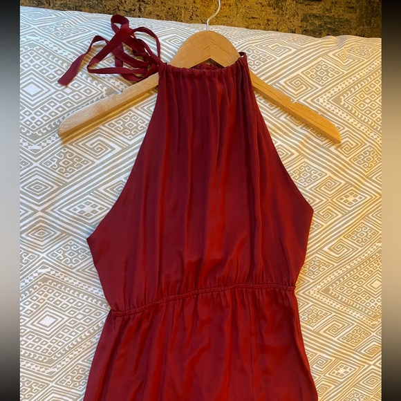 Stone Cold Fox backless Red Onyx Gown - Picture 7 of 8